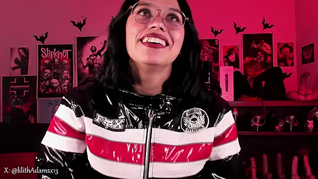 lilith-deveraux: онлайн-секс-чат