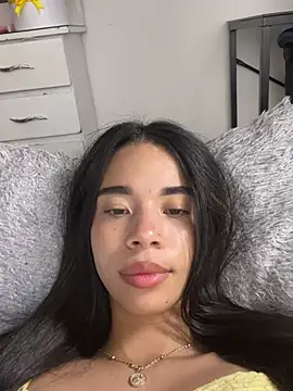 Milleradhara24: απευθείας συνομιλία ΧΧΧ