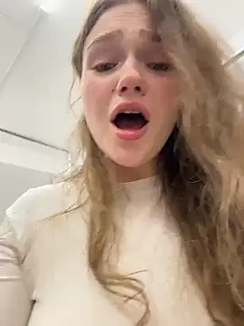 RussianWoman: онлайн-секс-чат