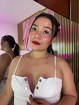 Rousse_blue Adlı Modelin Canlı XXX Sohbeti