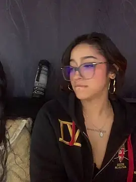 Chat XXX en directo de LilithMonette