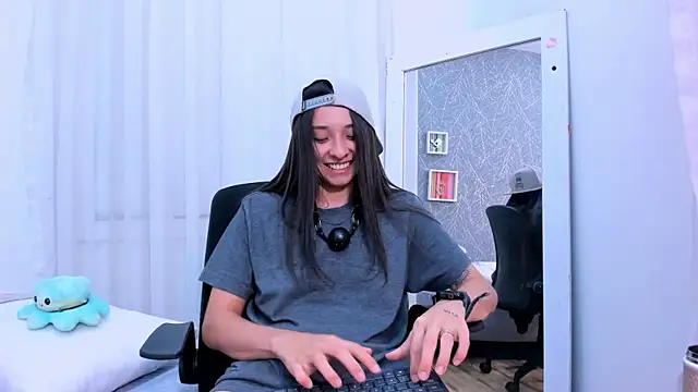 Chat XXX en directo de ViictoriiaSaenz