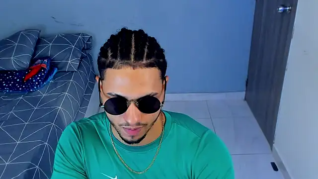 Kris_Khalifa69 ওয়েবক্যাম শো