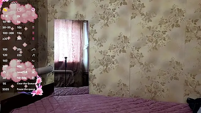 QutieDaSweet Webcam Show