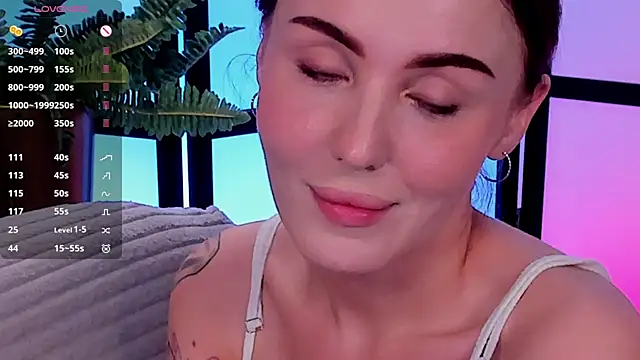 LianaFord Chat XXX in diretta