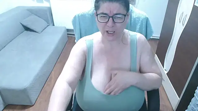 Chatroom XXX en direct de mayabbw50tits