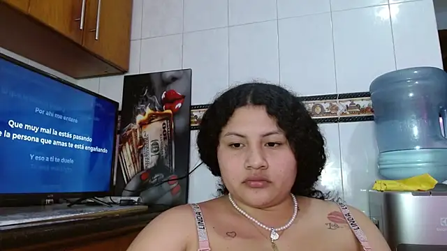 Živý XXX chat Slut_Full_Messy