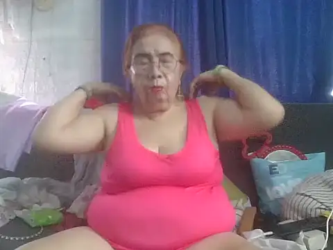 xloverboobsx 现场XXX聊天