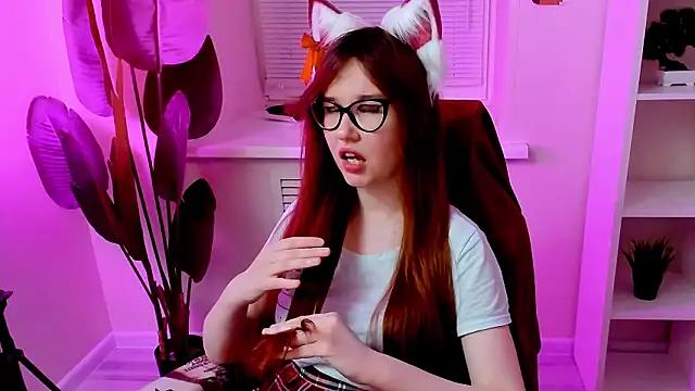 Chatroom XXX en direct de CarolGiggly