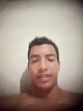 Show de Big-DickHot na webcam