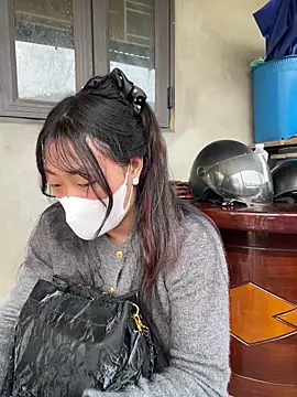 isaaa5 即時 XXX 聊天