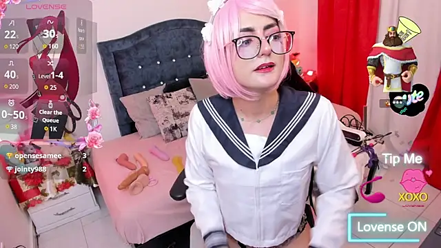 Chat XXX en directo de Noah_Cherry