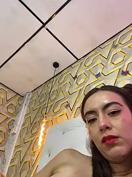 MelanyyJhonson15's Live XXX Chat