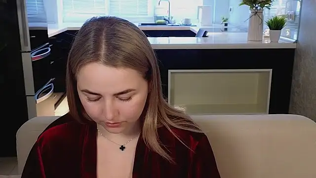 Mira_Mermayd Chat XXX in diretta