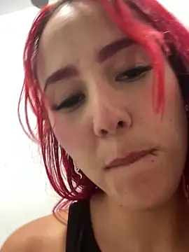 Show de kisscherry8 na webcam