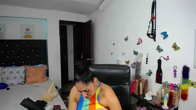 Chat +18 de mature_bigboobs10 ao vivo