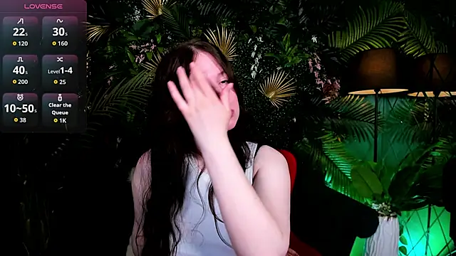 Elisabeth_Binder Chat XXX in diretta