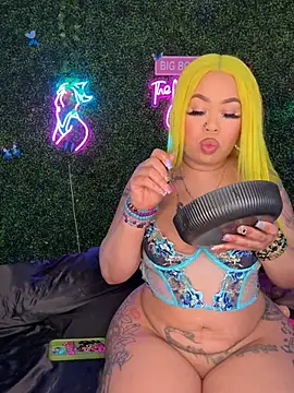 Онлайн чат XXX RenaThickAss