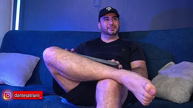 Chat +18 de dantesatrianii ao vivo