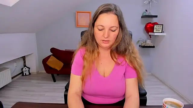 LollaGirl: απευθείας συνομιλία ΧΧΧ