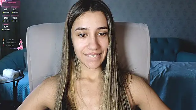 hot_ass_18's Live XXX Chat