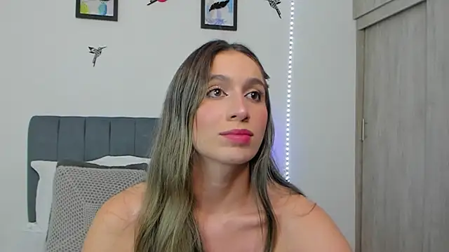 Živý XXX chat im_sarah34