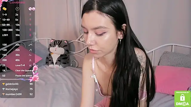 Amelia_skyy Adlı Modelin Canlı XXX Sohbeti