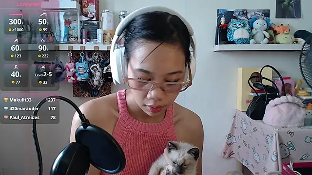 GloryKulikowski: διαδικτυακό σόου στην κάμερα