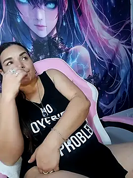 Chatroom XXX en direct de Zuleyka_69