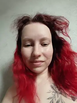 Frost_foxy Adlı Modelin Canlı XXX Sohbeti