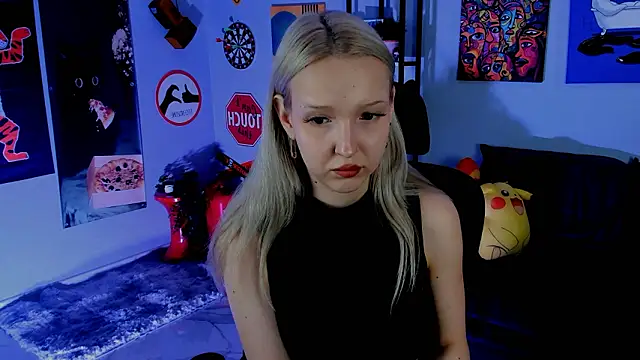 MaoqiBeverly: онлайн-секс-чат