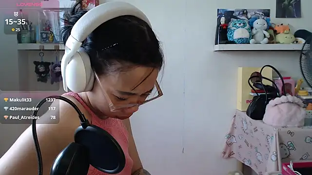 GloryKulikowski webkamerás műsora