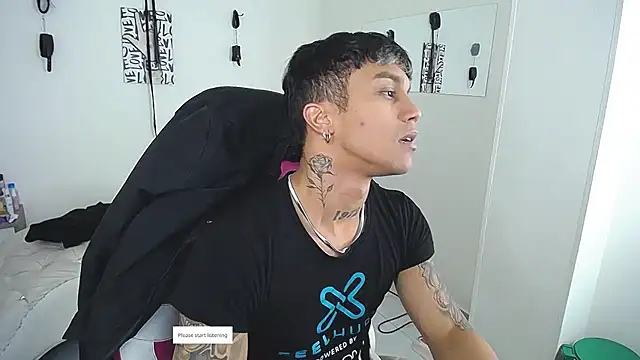 Leonard_Price Live XXX-Chat