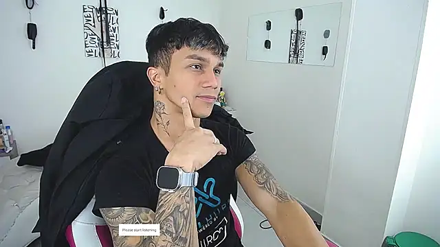 Leonard_Price Live XXX Chat