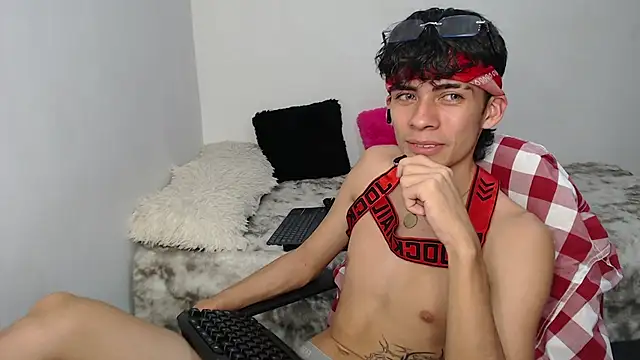 Chat +18 de Rimuru17 ao vivo