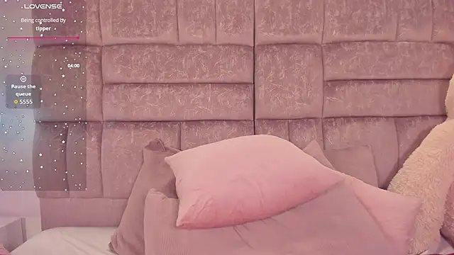 miaa_quinn: онлайн-секс-чат