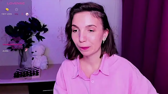 KindHazelHere_ – Naživo XXX chat