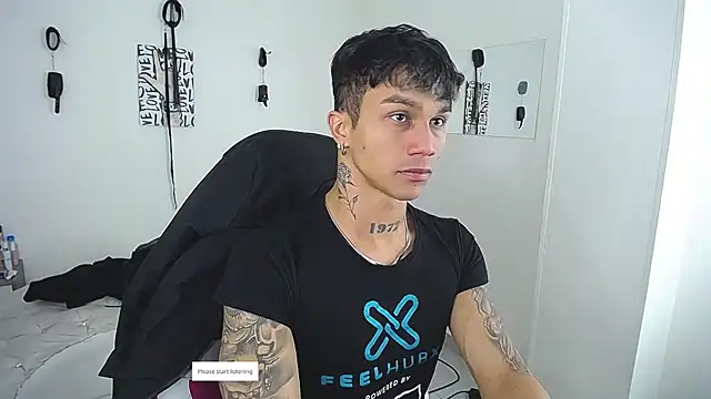 Leonard_Price Live XXX-chat