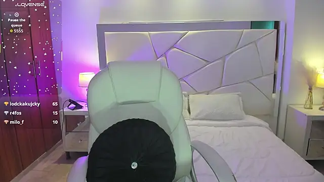 Natasha_Kiim_'s Live XXX Chat