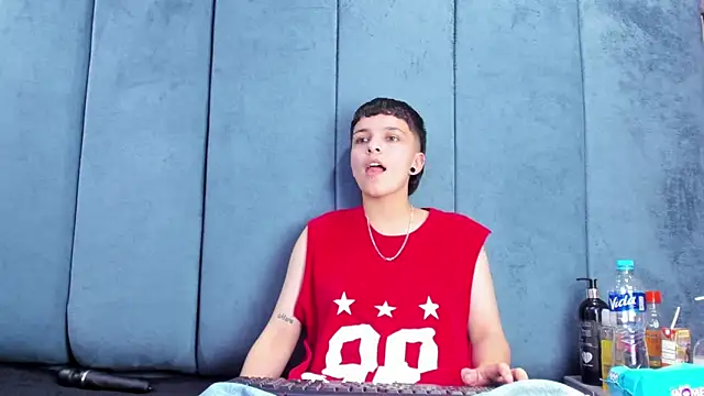 Megan_Thompson_ 现场XXX聊天