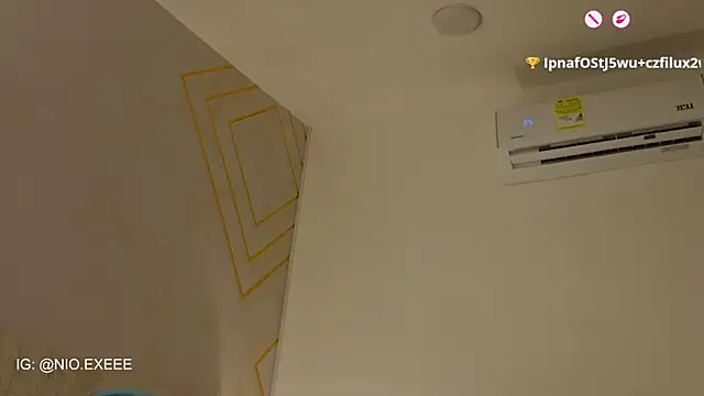 Nioki_ Pertunjukan Webcam