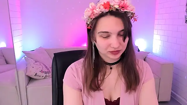 TessaMill 现场XXX聊天