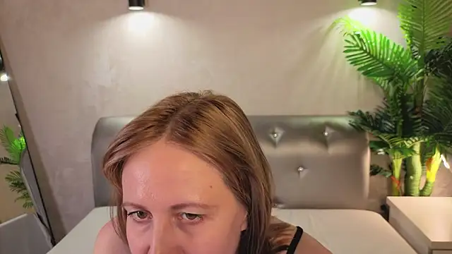 XXX chat uživo modela Elizabeth_Andersonn