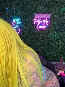 RenaThickAss – Live XXX-chat