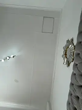 Neelo-Smithのウェブカメラショー