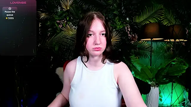 Elisabeth_Binder Chat XXX in diretta