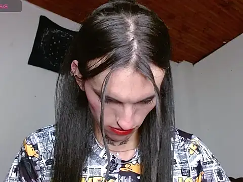 Scarlett_crastrawberry Adlı Modelin Web Kamerası Şovu