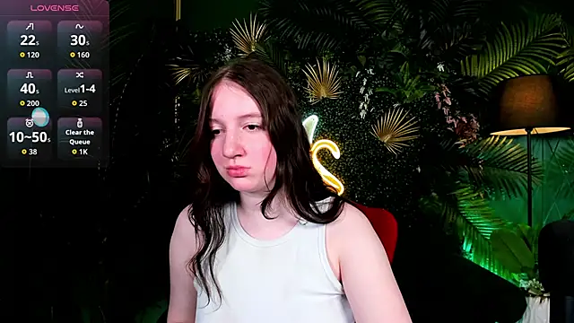 Elisabeth_Binder Chat XXX in diretta