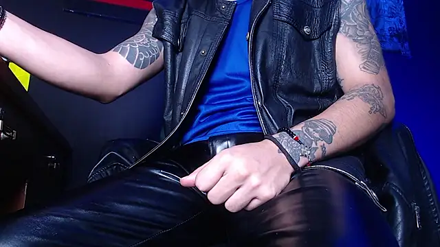 Chatroom XXX en direct de Dicaprioo_