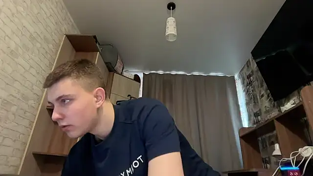 Chatroom XXX en direct de Keviin777